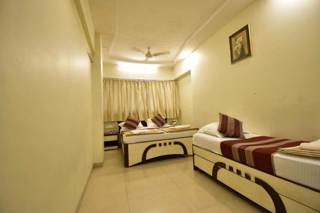 Hotel Kalpana Palace, Mumbai Ngoại thất bức ảnh