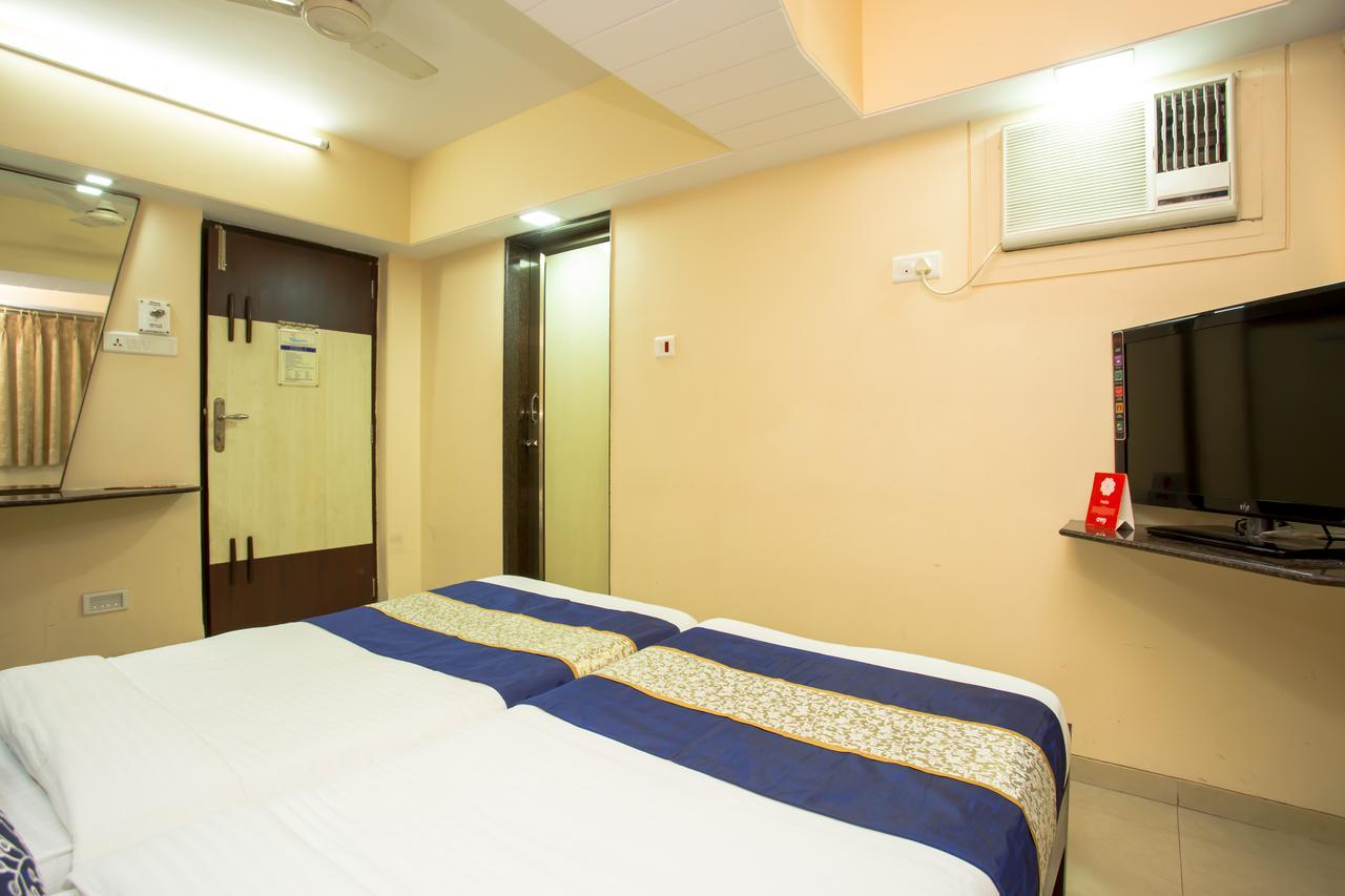 Hotel Kalpana Palace, Mumbai Ngoại thất bức ảnh