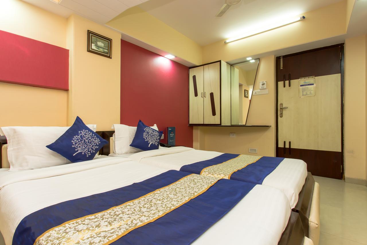 Hotel Kalpana Palace, Mumbai Ngoại thất bức ảnh
