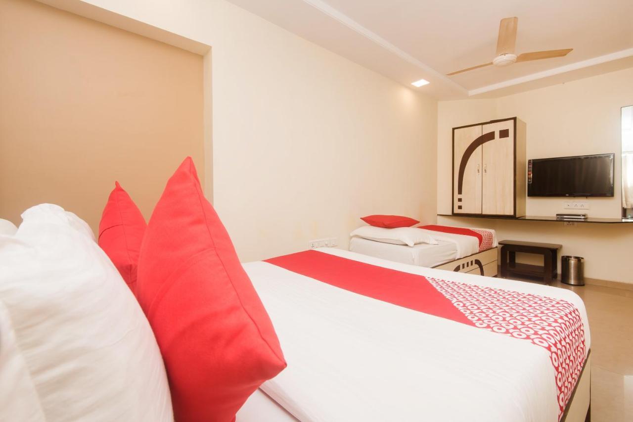Hotel Kalpana Palace, Mumbai Ngoại thất bức ảnh