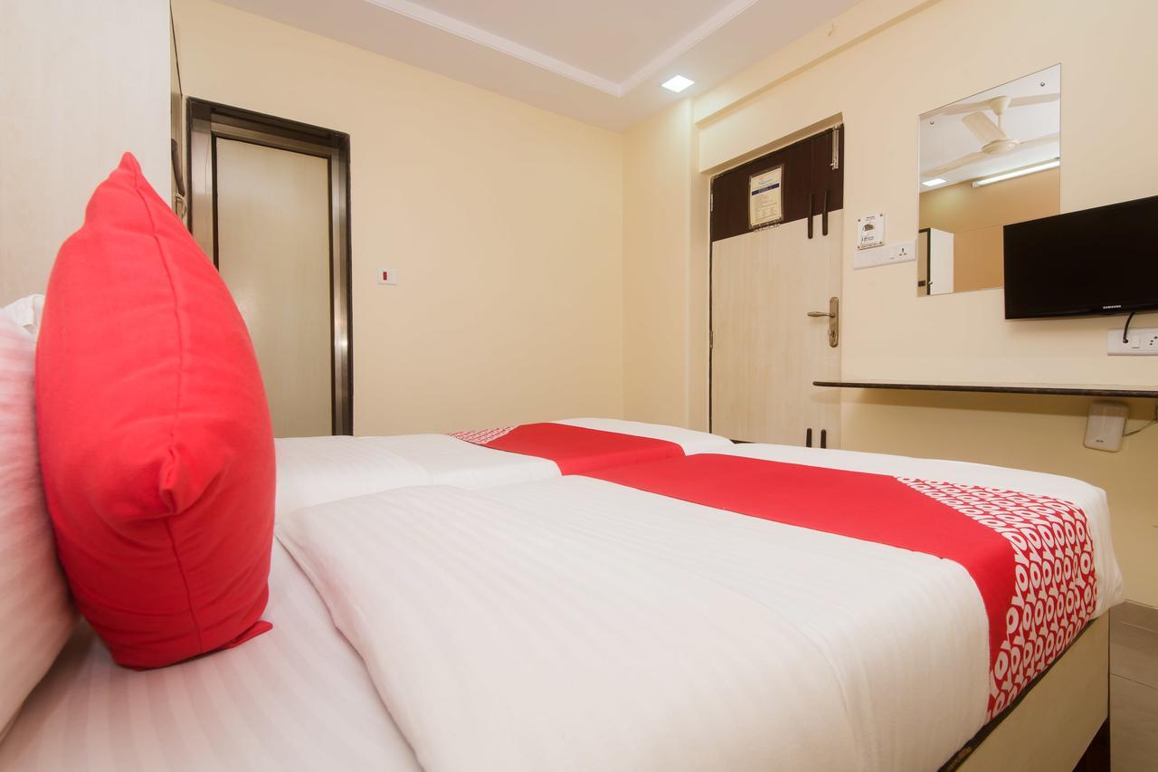 Hotel Kalpana Palace, Mumbai Ngoại thất bức ảnh
